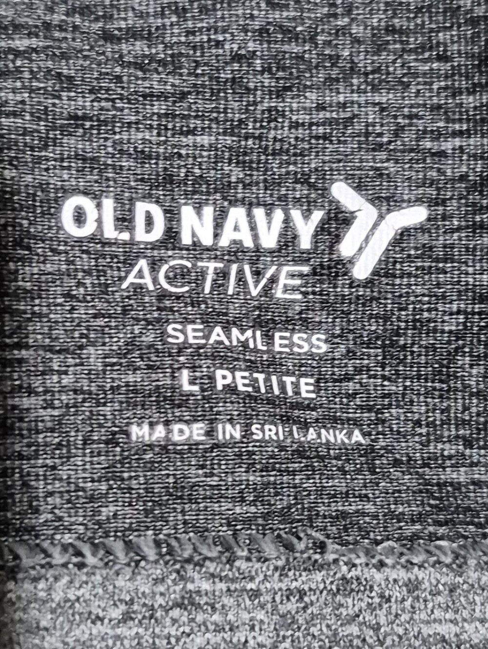 Old Navy Active Seamless Heather Gray Crop Tank - Picture 4 of 8